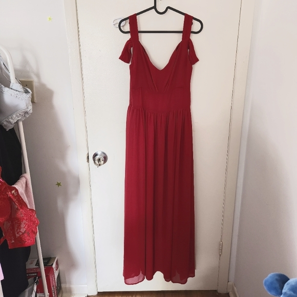 Prom Dress W Slit - Picture 2 of 2